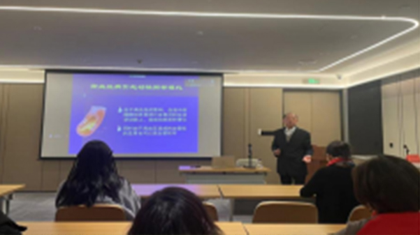 關(guān)愛員工健康，彰顯企業(yè)擔(dān)當(dāng)——上海格瑞特邀心內(nèi)科專家健康講座(圖1)
